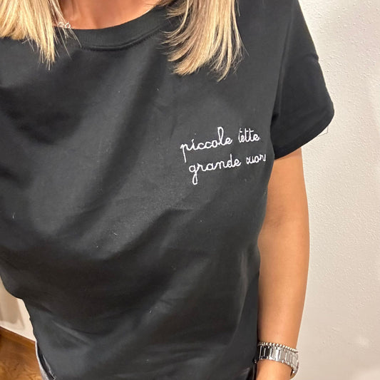 t-shirt piccole tette grande cuore